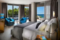 Blue Dolphin Hotel - Airport Shuttle