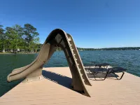 Dock. Waterslide. Beach. Firepit, Gazebo, 500ft Water Frontage. Views. Sleep 18. - Wifi