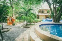 Alam Gili - Pools
