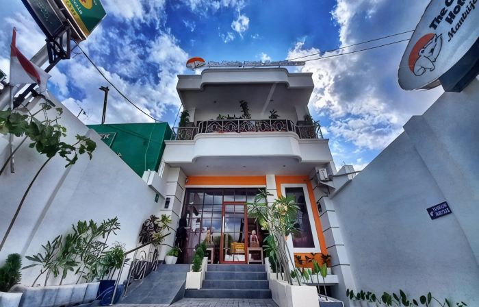 The Cabin Hotel Mantrijeron