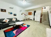 Come By Anytime - 2 stjerner
