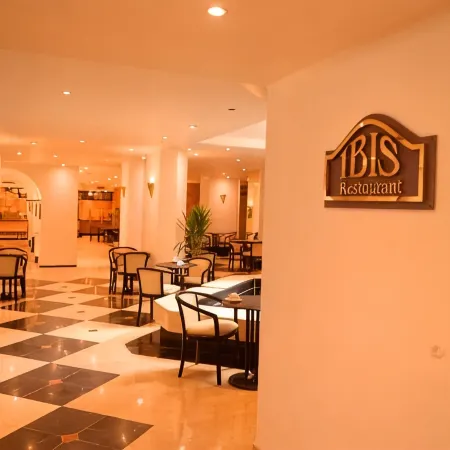 Cleopatra Hotel