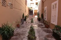 達爾古麗茲公寓