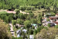 Best Views and Accommodations from the New Parkside Penthouse Downtown Telluride - 4-Star