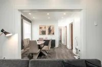 3 miles to B Ball, 5 min walk to Downtown! Stocked Kitchen, AC, WiFi, W/D - Apartments