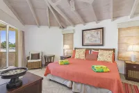 The Terraces. Lovely Apartment in St Lawrence Gap, Just Steps from Dover Beach - 4-Star
