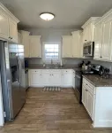 ⭐️ 1 mile from Casinos ⭐️  Spacious and updated townhome - Bungalows