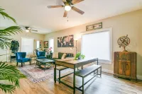 Fully Updated Bungalow Style - Close to Downtown - Homestays