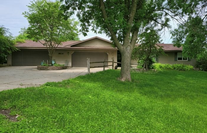John & Anne`s Place LLC