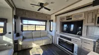 Romantic Stay in  Beautiful New RV on 30 Acres - 2-Star
