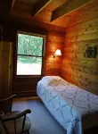 Log Cabin in Farm Country Setting - 2-Sterne