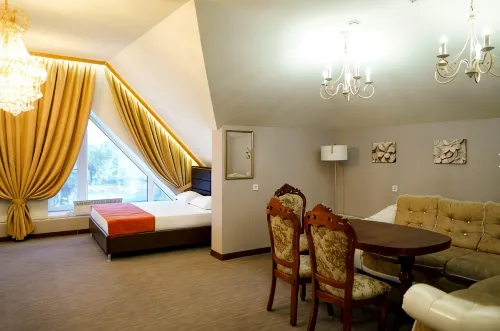 M Butik Hotel - 泳池