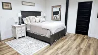 Luxury on Main, remodeled, homey, fresh and bright! - บังกะโล