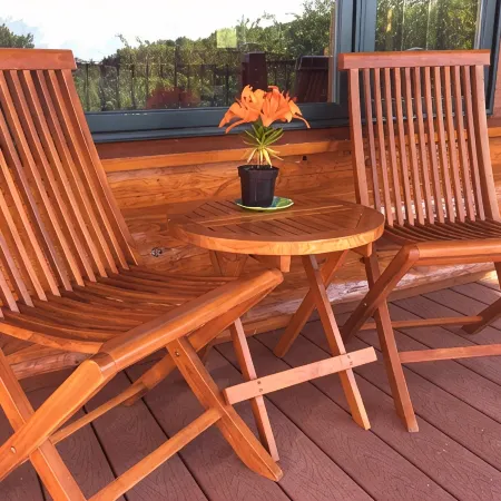 Beautiful upscale retreat for travelers who value beauty and seclusion.