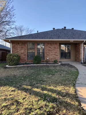Central Frisco-Full renovated cozy&nice half duplex 3bed|2bath free wifi&parking
