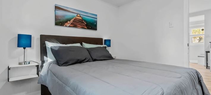 Cottage by the Sea Hotels in Warwick
