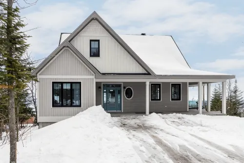 Manivole - Luxueux Chalet 4 Chambres à Coucher Avec Magnifique VUE SUR LE Fleuve - 民泊