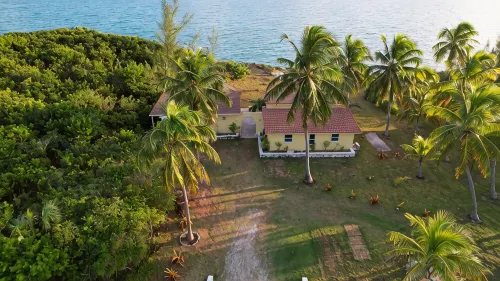 Pineapple Hideaway | Oleander Gardens - Gym
