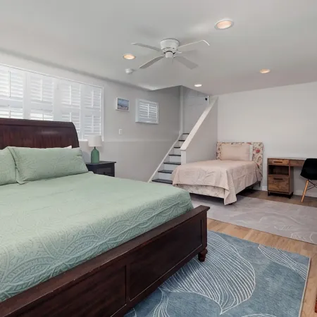 4-bedroom Master Spa Oasis - Sleeps 10 Dog Friendly