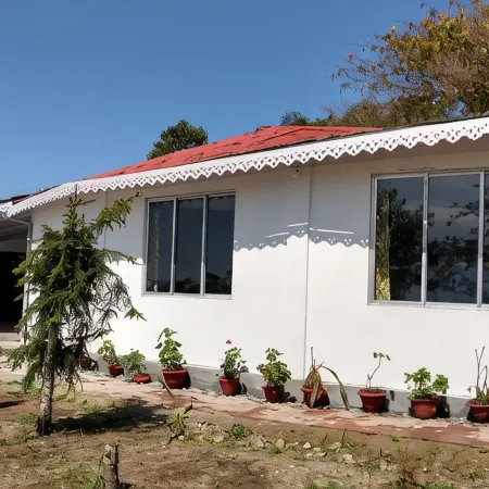 Denzong House & Restaurant