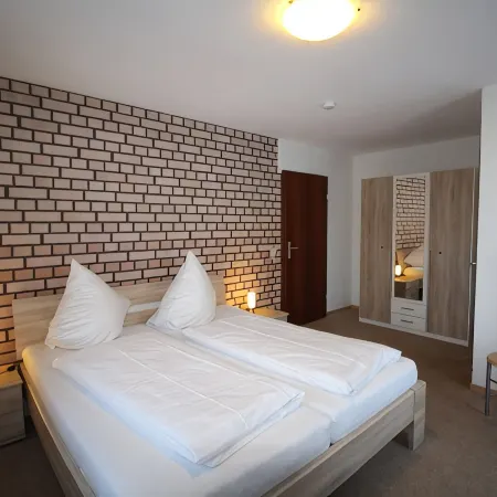 Spacious and comfortable apartment with terrace for up to 7 people