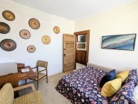 Perfect Location - 4BD,1BA - Restored Redwood Home of SF Artists - Holiday Apartments