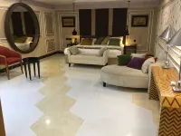 Best Premier Hotel - Airport Shuttle