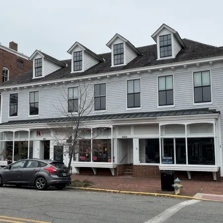 Newly restored apartment in the heart of Chestertown