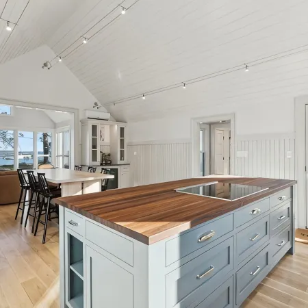 Charming Waterfront Cottage Retreat near St. Michaels