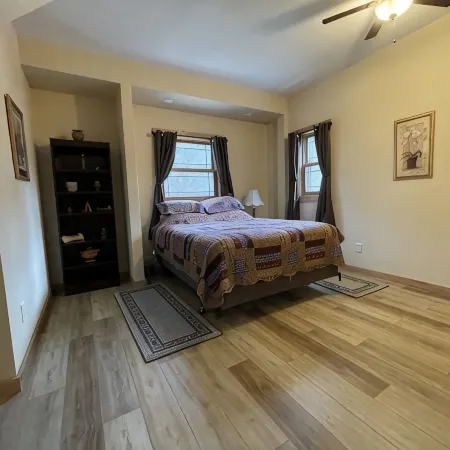 River Valley Cabin