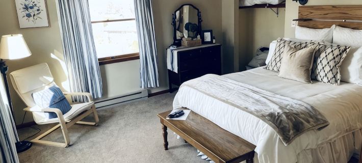 Close to CU & Bike Trail Hotels in Greene County