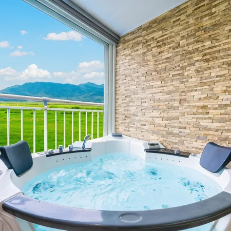 Ganghwado Noeul Spa Pension