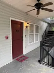 Walk to Stadium/Strip/Downtown! 2 bd/2 bath, Off-street parking! - Homestays