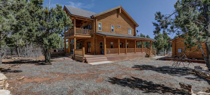 Spacious 4Br Cabin Near Zion · Stargazing Deck, Trails, Pool Table & Family Fun Hotels in Kane County