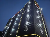 Sacheon Hotel Bada - Motels