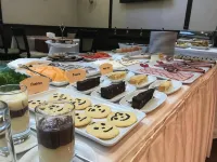 Favorit Hotel - breakfast