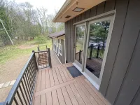Family Adventure at Lake Wissota Lodge + Studio - Wifi
