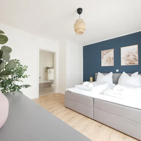 85qm, Parkplatz, Zentral, Großer Balkon, 2 Bäder