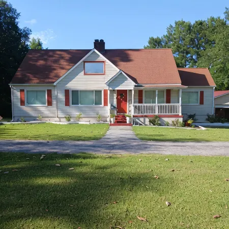 Cozy Ranch home with many activities and places to visit