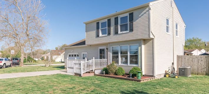 Pet-Friendly Bay Escape w/ Pool Hotels in Lower Township