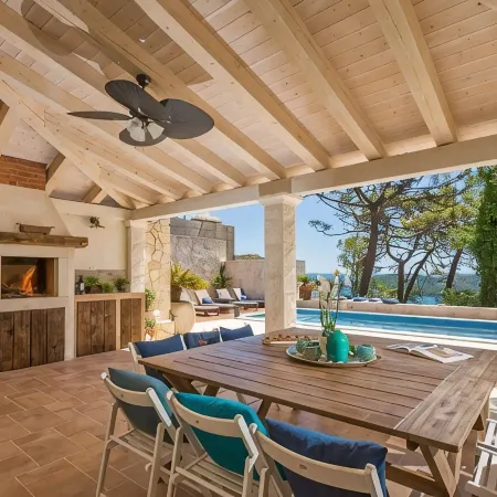 Luxury Villa Dolce Vita with Pool