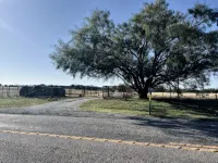 Private Stay in the Countryside Between Olney and Newcastle Texas - Homestays