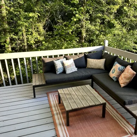 Creek Side Large 1 Bd Basement Apt in Roswell