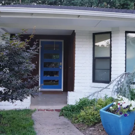 New listing!  3-bedroom, 2-bath house less than 1 mile to OU Football stadium