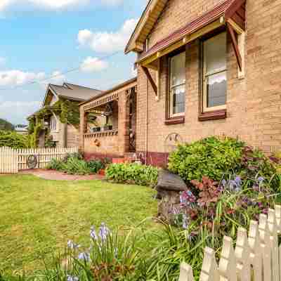 The Cottage - Lithgow Hotel Exterior