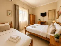 Electra Guesthouse - parking