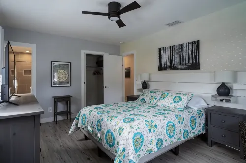 ☆Featured on HGTV☆ Heated Pool, SleepNumber Beds, Beach Cruisers - Swimmingpools