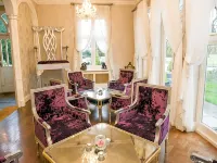 Wrexham Llyndir Hotel by Belvilla - Pet Friendly