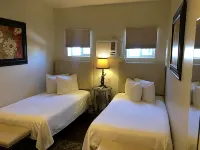 Iron Horse Inn - Motels