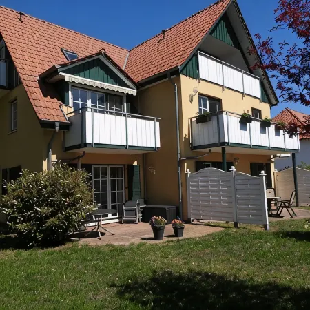 FW Directly at the Darßer Wald Prerow, Ideal for Dog Owners!
